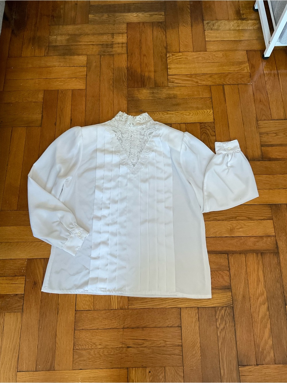 Vintage Worthington White Lace High Neck Blouse Size 14